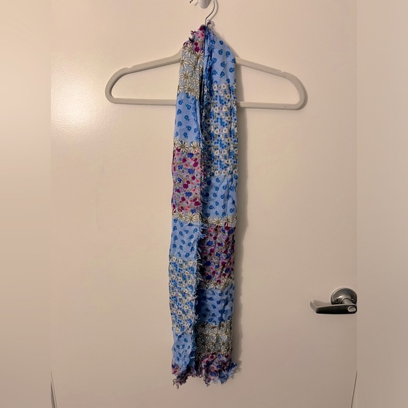 Blue Floral Scarf - Picture 4 of 5